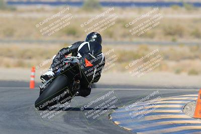 media/Apr-10-2022-SoCal Trackdays (Sun) [[f104b12566]]/Turn 11 Backside (945am)/